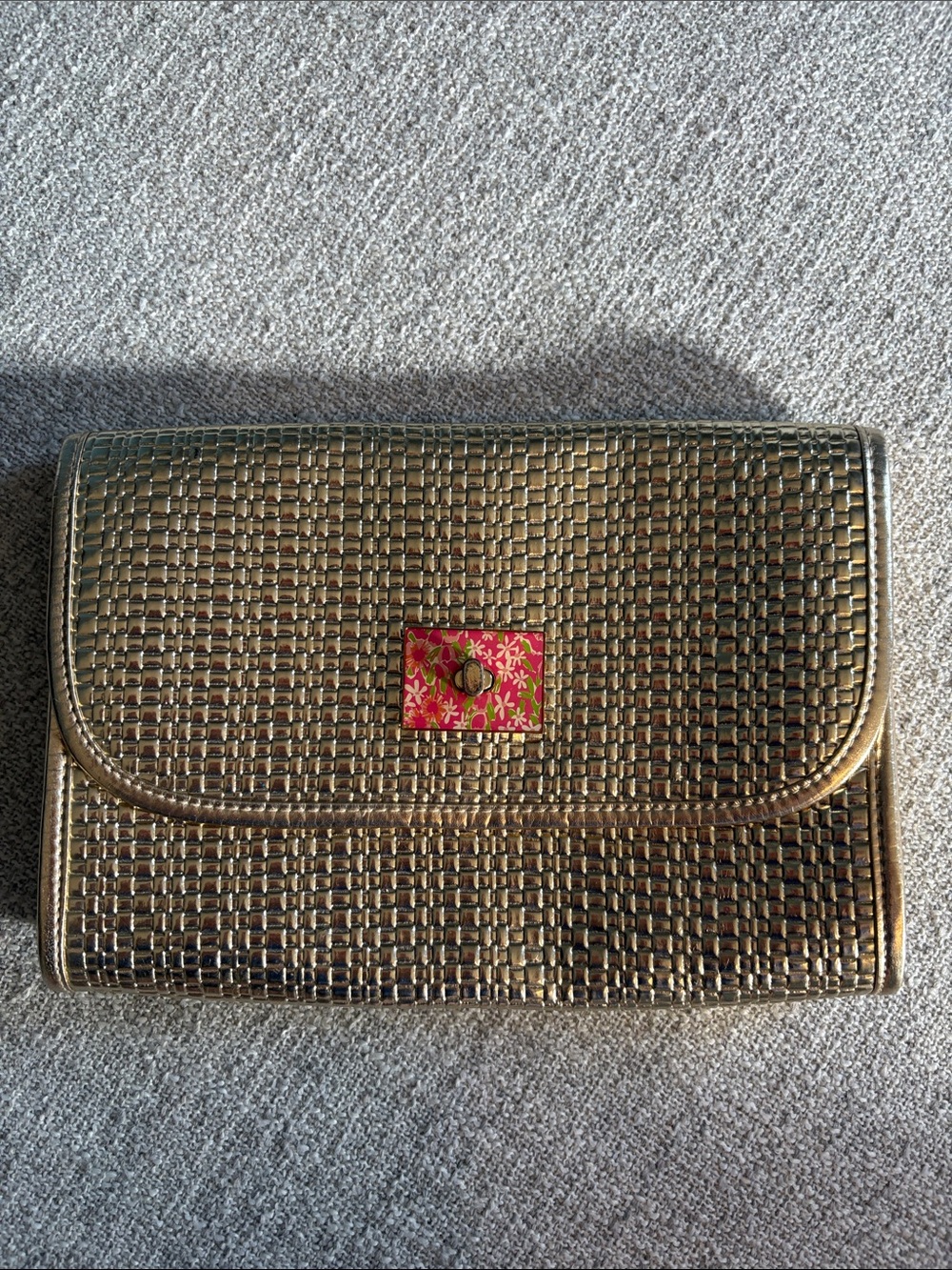 Lilly Pulitzer Gold Woven Clutch Pink Floral Turn-Lock Resort Evening Bag‎
